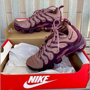 Nike Air VaporMax Plus Bordeaux (Women's)